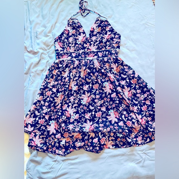 Express Dresses & Skirts - EXPRESS Baby-Doll dress